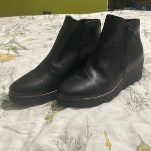 Clarks Bootie